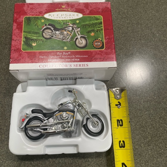 Hallmark Keepsake Christmas Ornament Harley Davidson Fat Boy 2000 2nd in Series - Picture 7 of 8